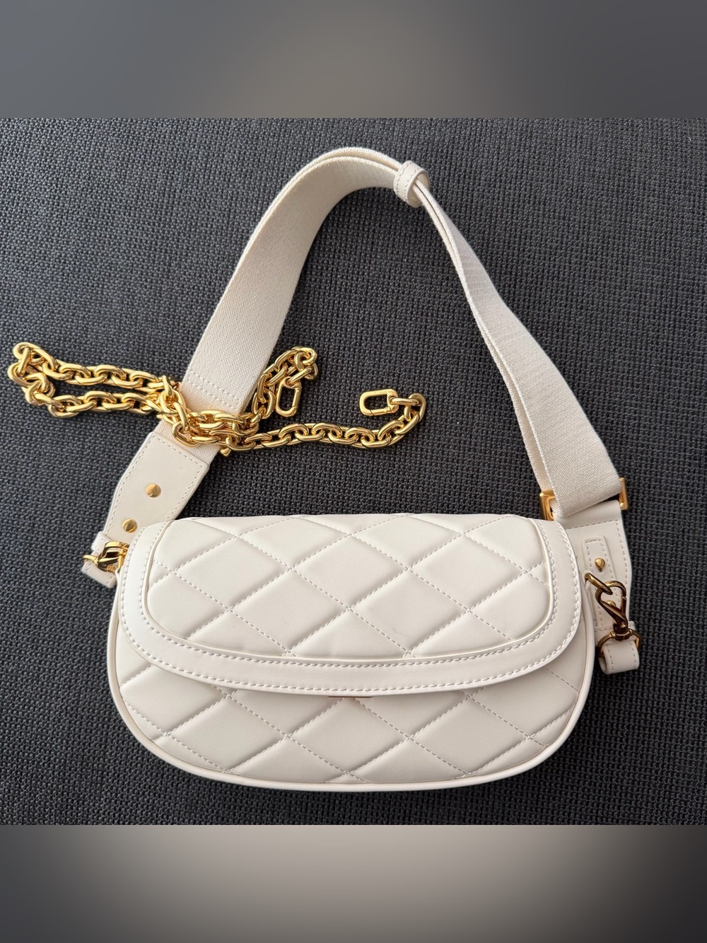 C&K Quilted Cream Shoulder Bag with Gold Chain